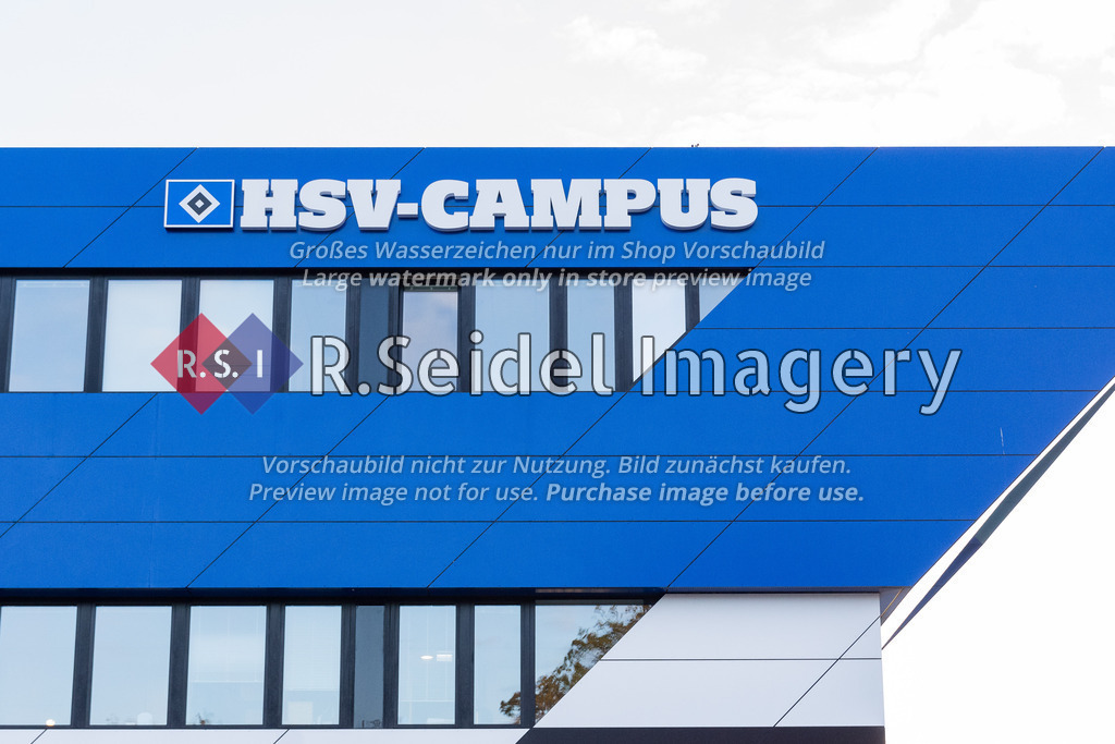 RS-1-016993 | HSV-Logo an der Nordseite des Internats- und Trainingsgebäude der Alexander-Otto-Akademie an der Sylvesterallee