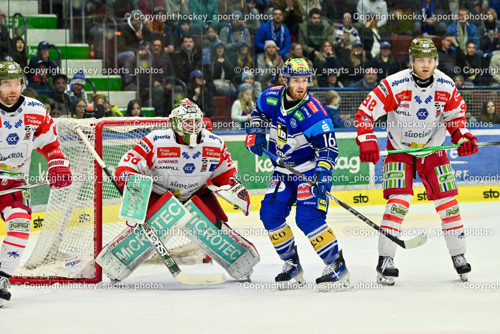 EC IDM WÄRMEPUMPEN VSV vs. HC Bozen | #98 Hults Cole Dean HC Bozen, #16 HANCOCK Kevin EC VSV, #38 Harvey Sam Dean HC Bozen, EC IDM WÄRMEPUMPEN VSV vs. HC Bozen, EC IDM WÄRMEPUMPEN VSV vs. HC Bozen am 14.03.2025 in Villach (Stadthalle Villach), Austria, (Photo by Bernd Stefan)