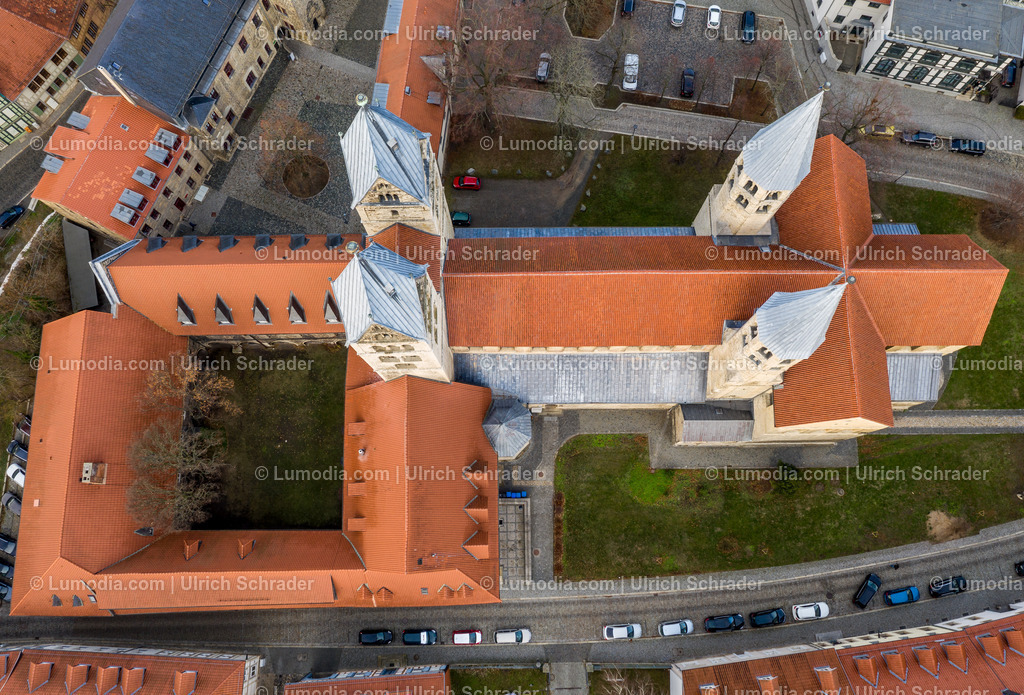 10049-50047 - Luftbild Halberstadt | Stockfoto und Bilderpool mit Bildmaterial aus Deutschland, dem Harz, Halberstadt, Quedlinburg, Wernigerode und weltweit. Qualitativ hochwertige und professionelle Fotos anschauen und kaufen. - Realisiert mit Pictrs.com