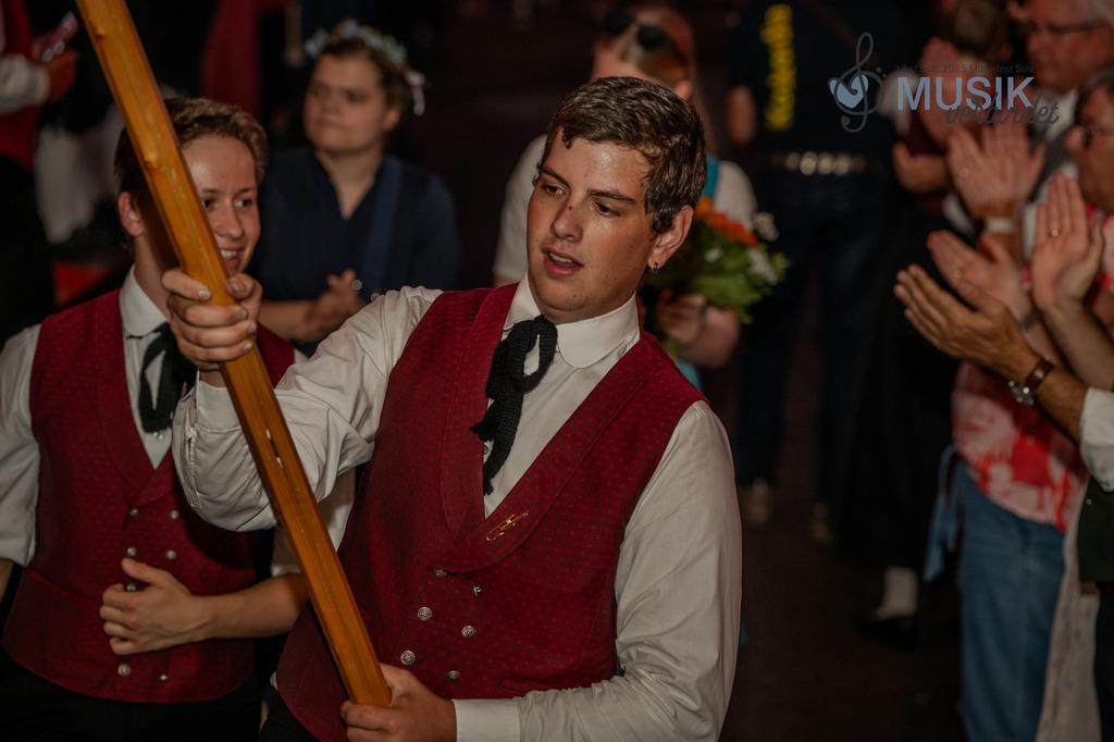 DSC_5894 | "Fussifoto.com – Ihr Ansprechpartner für hochwertige Fotografie! Entdecken Sie kreative Bilder und professionelle Dienstleistungen. Kontaktieren Sie uns für Ihre Projekte!"