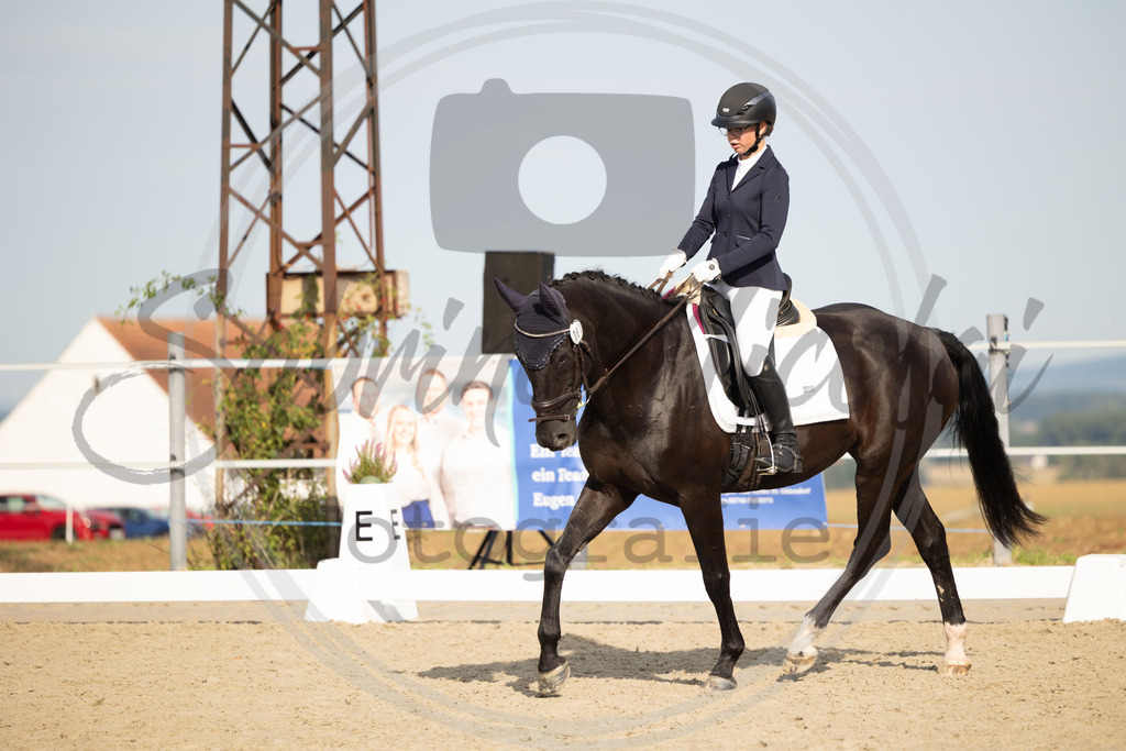 994A1326 | sabrinanicolaifotografie - Realisiert mit Pictrs.com