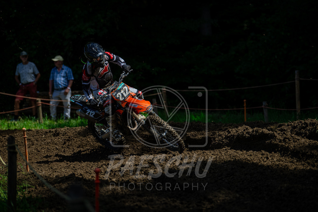 MX 2 (398) | Paeschuphoto Shop - Wer nicht sucht der auch nicht findet.Ob Motocrossbilder oder von einem besuchtem Spiel, Hauptsache Action. - Realisiert mit Pictrs.com