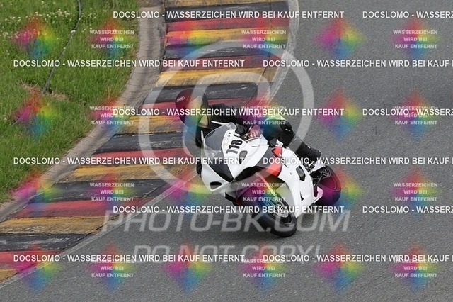2016-06-30-PBK-1779 | Sportfotografie; SlowMotion; Video; Rennstrecke; Hafeneger; RSE; Speer; Trackday; Motorsportarena; Hockenheimring; Brno; Most; Barcelona; Valencia, Benny; Kaetzmer;