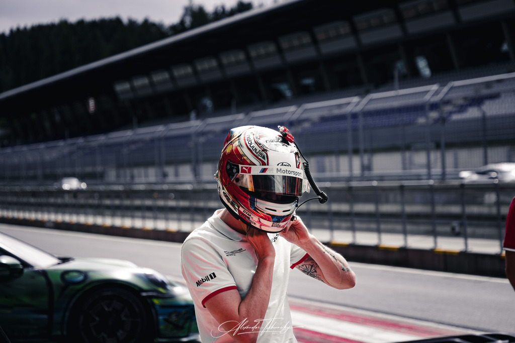 Red Bull Ring 2025 | Entdecken Sie die faszinierende Welt von Alexander Tschuncky Arts: Kreative Fotografie, atemberaubende Automobilkunst und hochwertiger Bilderdruck. Lassen Sie sich inspirieren! - Realisiert mit Pictrs.com