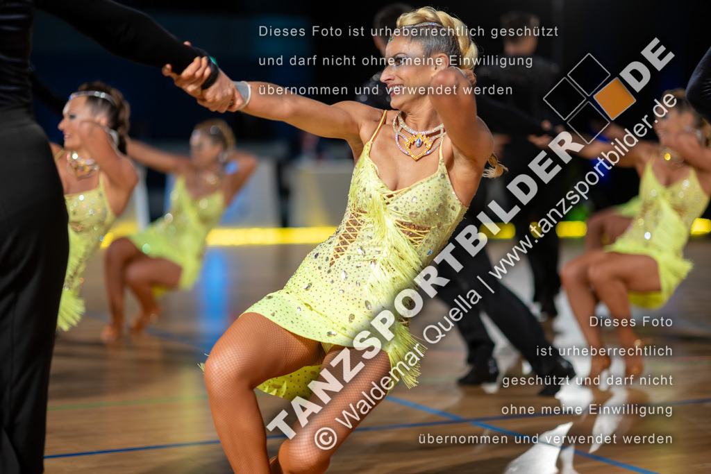 20260321-00771 | Hier finden Sie Tanz Bilder vom Latein und Standard Formationen tanzen. Sportbilder vom Tanzsport. Schöne Fotos und von Weltmeisterschaft, Europameisterschaft, Bundesliga, Regionalliga, Oberliga und Landesliga sowie von GOC Stuttgart, DanceComp, WM Bremen