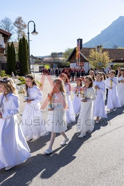 MAE-pic_3038 | Der online Fotoshop des Inzeller Fotografen MAE - Marc Anton Eicher. Hier können Sie ihre Fotos und Stockfotos online bestellen als Download oder als Ausdruck, der ihnen bequem nach Hause geschickt wird.
Ihr Marc Anton Eicher - der Inzeller Fotograf - Realisiert mit Pictrs.com