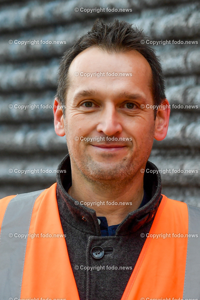 Baufortschritt Ausbau Weststrecke_ ÖBB_ 07.12.2022-35 | 07.12.2022, ÖBB Weststrecke , AUT, Besichtigung Ausbau Weststrecke 4 gleisig, im Bild Thomas Fruhmann (OeBB, Projektleiter Neu und Ausbau)