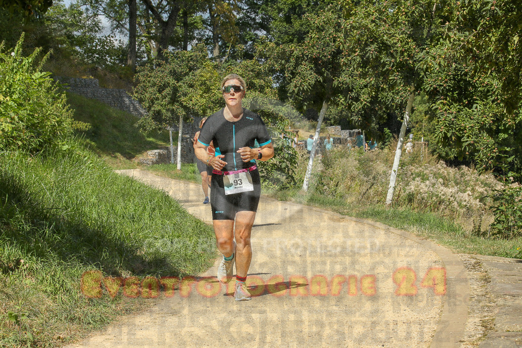 250824_1239_EX1_0069 | Sportfotografie im Rhein-Sieg Kreis, Köln, Bonn, NRW, Rheinland Pfalz, Hessen, etc. Unser Tätigkeitsfeld umfasst den Laufsport vom Volkslauf über den Marathon, Duathlon, Triathon bis zum Ultralauf wie Kölnpfad Ultra oder Schindertrail.