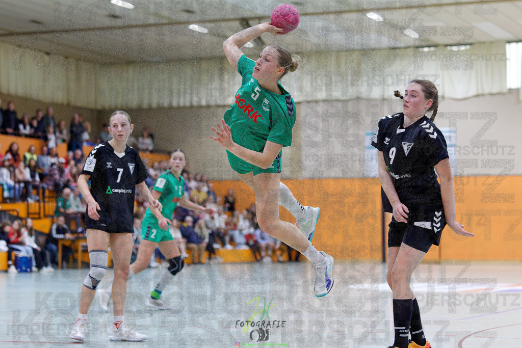 2024-10-19_139 | Jugendbundesliga B-Jugend weiblich; HSG Kleenheim/Langgöns - Longericher SC am 19.10.2024 in Oberkleen (Weidig-Halle) - Realisiert mit Pictrs.com