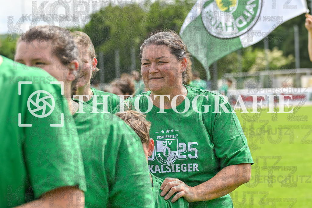 GER, FC Hauingen - SV Waldhaus, Frauen-Fussball, Rothaus Bezirkpokal, Finale, Saison 2024/2025, 29.05.2025 | GER, FC Hauingen - SV Waldhaus, Frauen-Fussball, Rothaus Bezirkpokal, Finale, Saison 2024/2025, 29.05.2025Foto: TH Fotografie/Thomas Hess