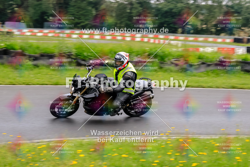 VBK-6955 | Hier findet Ihr Bilder von Touristenfahrten auf der Nürburgring Nordschleife oder von anderen Veranstaltungen die ich besucht habe. Viel Spass beim Durch Schauen 