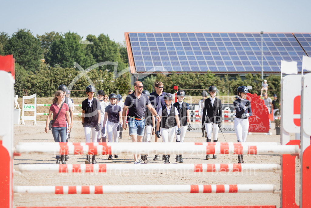 230625_PfSpTa_A2-Stil-201 | Deine schönsten Turniermomente als professionelle Fotos! Entdecke hochwertige Pferdesport-Fotografie im Online-Shop. Jetzt Fotos finden & bestellen!