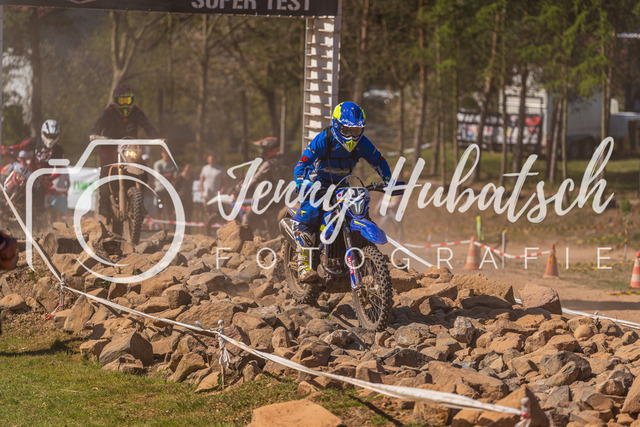 JHF.ECHT.3h.Samstag.14 | jennyhubatsch-endurofotografie