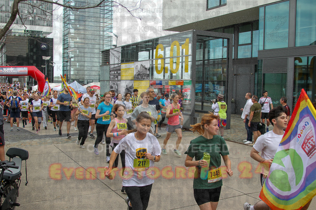 250920_1300_EV4_5009 | Sportfotografie im Rhein-Sieg Kreis, Köln, Bonn, NRW, Rheinland Pfalz, Hessen, etc. Unser Tätigkeitsfeld umfasst den Laufsport vom Volkslauf über den Marathon, Duathlon, Triathon bis zum Ultralauf wie Kölnpfad Ultra oder Schindertrail.