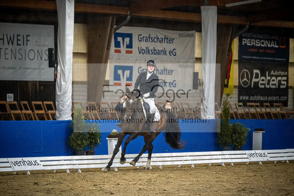 DOS_0216 | Entdecke hochwertige Reitturnierfotos von Foto Oger. Professionell, emotional und authentisch – jetzt Lieblingsmomente im Shop bestellen.Deutschlandweite Turnierfotografie. - Realisiert mit Pictrs.com