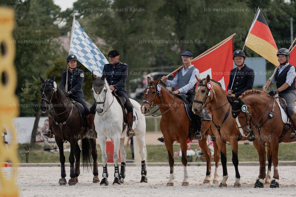 WE_SP_Stoib_Siegerehrung_PI2025_2170 | Pferd International München 2025