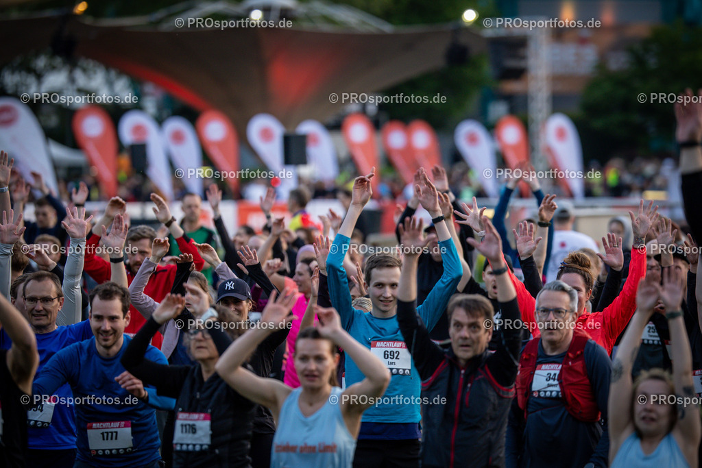 21. ASV Nachtlauf; Koeln, 08.05.24 | Impressionen vom 21. ASV Nachtlauf am 08.05.24 am Tanzbrunnen in Koeln. Foto: BEAUTIFUL SPORTS/Axel Kohring