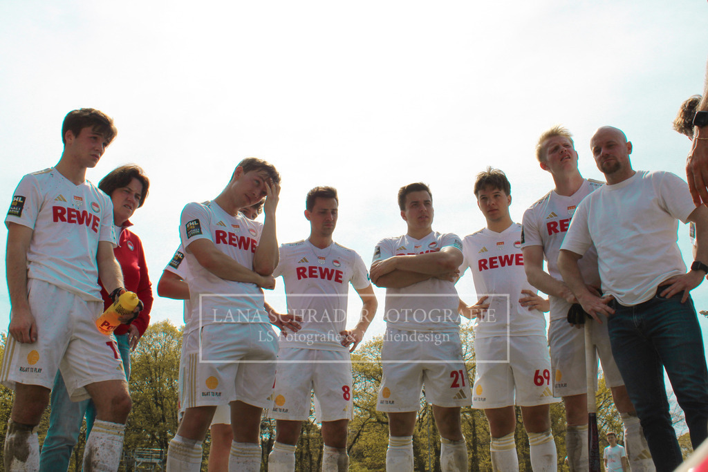 Bundesliga Herren HTC Uhlenhorst Mülheim - Rot-Weiß Köln 13.04.24 Mülheim-164 | lanaschraderfotografie - Realisiert mit Pictrs.com
