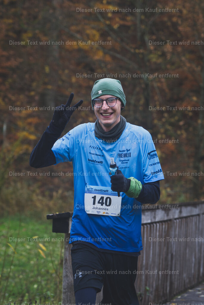 cineathletes-huegelland-2025-11-09-10-55-17 | Sportfotografie rund um Obstacle Course Racing und Trail Run - Realisiert mit Pictrs.com