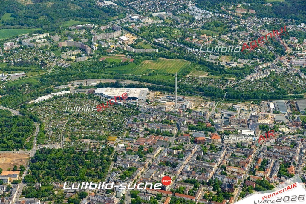 Das Luftbild der Stadt Plauen wurde 2022 vom Flugzeug heraus erstellt (keine Drohnen-Aufnahmen) Aufnahmehöhe ca.450 Meter- hohe Bildauflösung und Druck-Qualität. Garantiert!