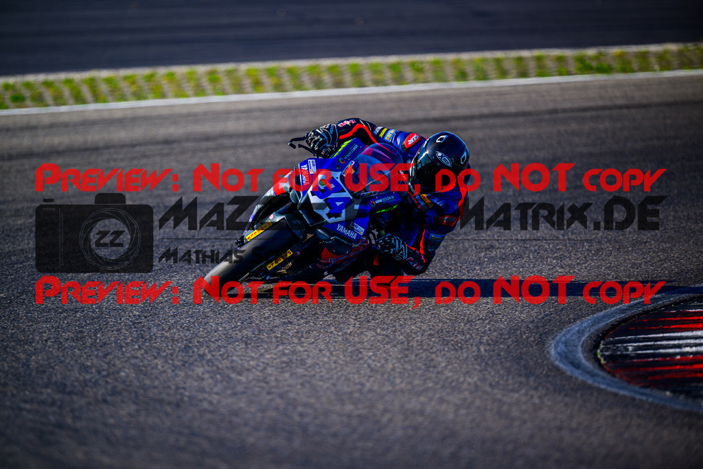 MaZZes_FotoMatrix_240831_6007705_1566 | STK1000