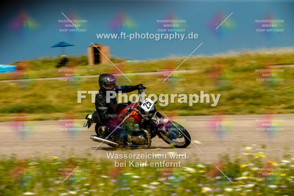 Chambley Juli-0651 | Hier findet Ihr Bilder von Touristenfahrten auf der Nürburgring Nordschleife oder von anderen Veranstaltungen die ich besucht habe. Viel Spass beim Durch Schauen 