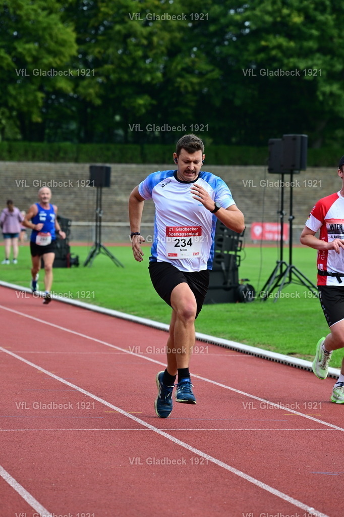 2026-08-23_Sparkassenauf_5km_RM_00688 | Die Fotografen - Realisiert mit Pictrs.com