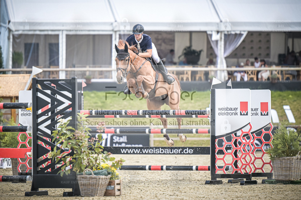 DOS_0946 | Entdecke hochwertige Reitturnierfotos von Foto Oger. Professionell, emotional und authentisch – jetzt Lieblingsmomente im Shop bestellen. - Realisiert mit Pictrs.com