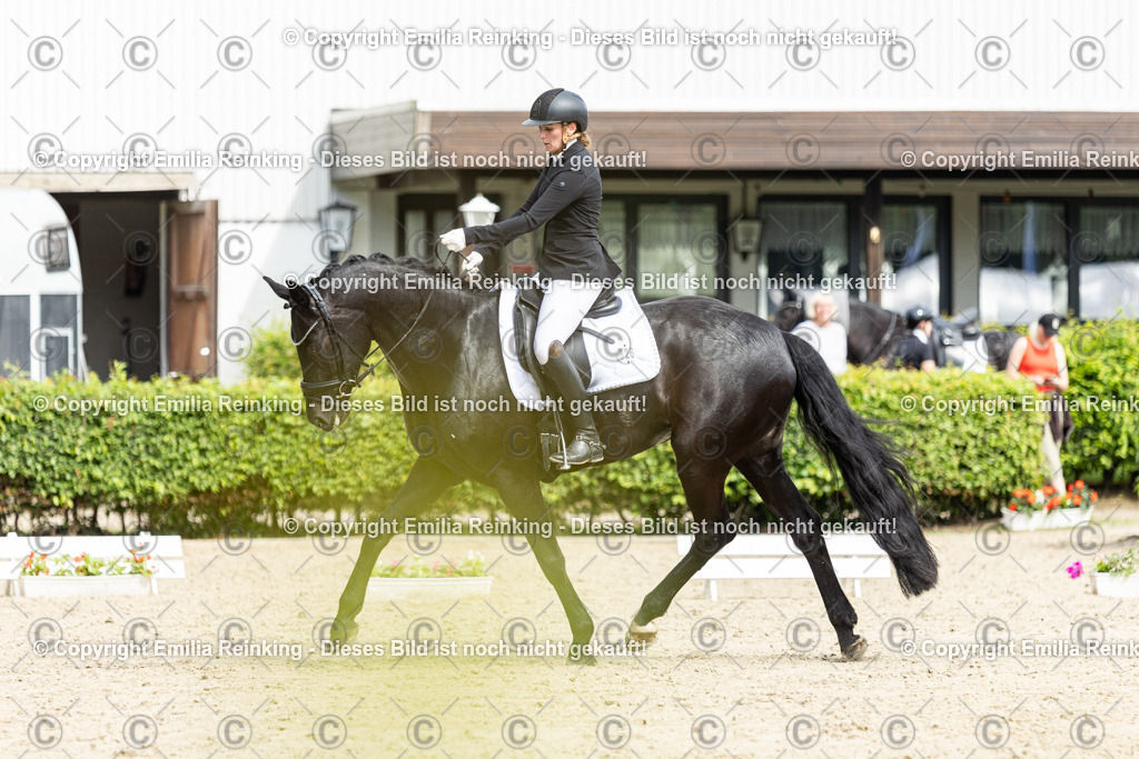 CL5A5128-2 | Emilia Reinking Fotografie - Realisiert mit Pictrs.com