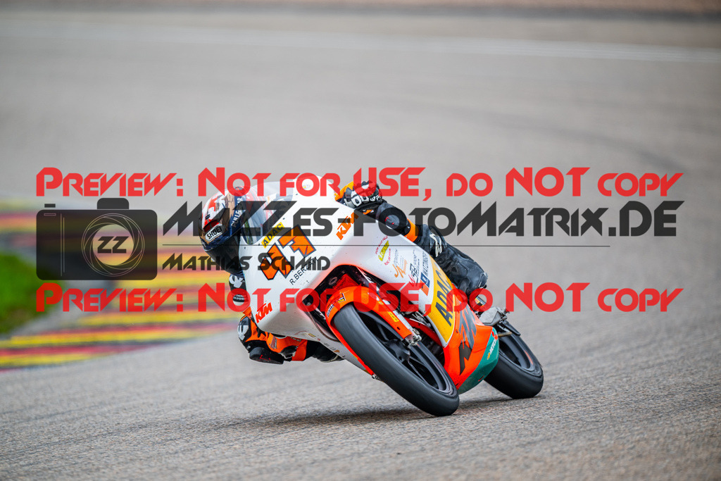 MaZZes_FotoMatrix_240504_6007705_4053 | KTM