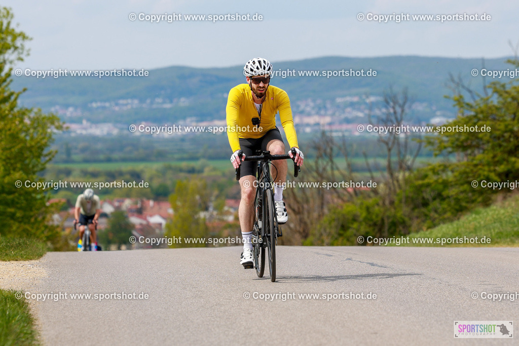 706_AR6_1650 | Neusiedlersee Radmarathon 2026@sportshot_your_pictrs #yourpictures#roadtowm2029 #nrm #neusiedlerseeradmarathon #neusiedlersee #neusiedlerseetourismus #burgenland #mörbisch #nrm26 #burgenlandtourismus #voglundco #poweredbyburgenlandtourismus #radsport #rad #marathon #ucigranfondo #visitburgenland #ucigranfondoworldseries