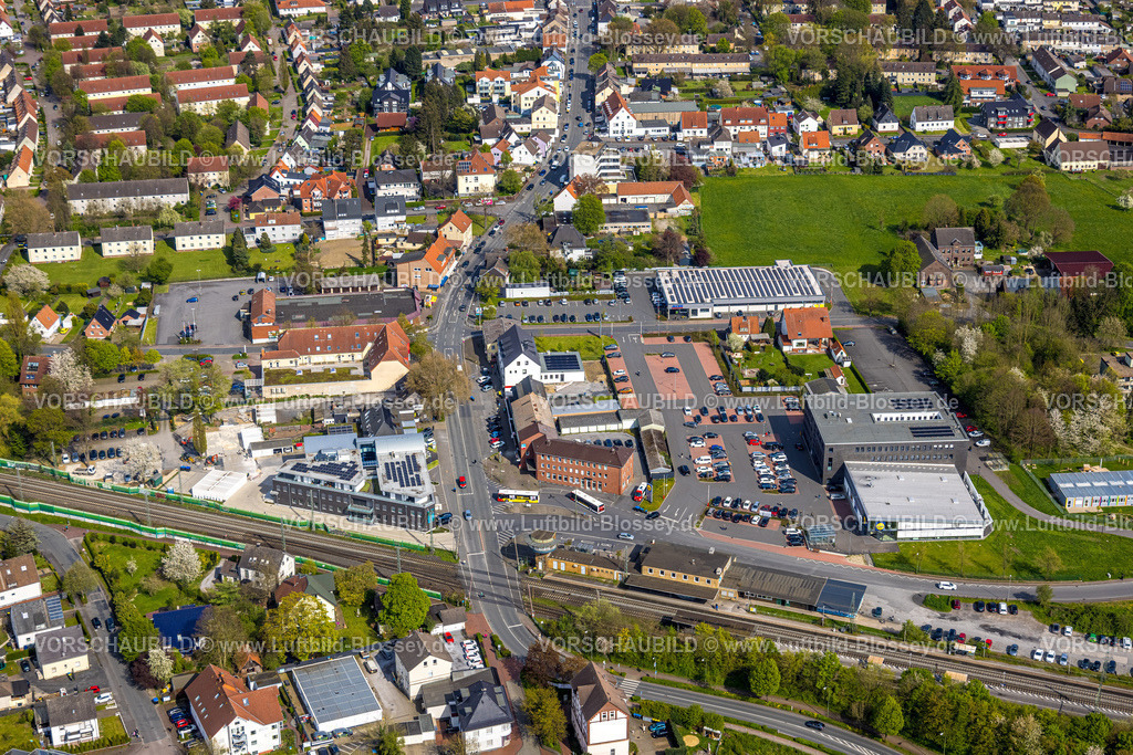 Boenen230404773 | Luftbild, Rathaus, Einkaufszentrum Poststraße, Bahnhofstraße, Bahnhof Bönen, Altenbögge, Bönen, Ruhrgebiet, Nordrhein-Westfalen, Deutschland