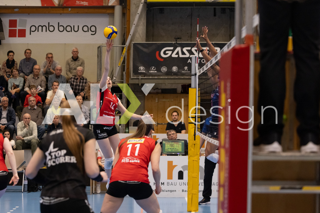 Volleyball I Frauen I Saison 2025-2026 I Volleyball NLA | Women I 1/2 Finals I  VC Kanti Schaffhausen - Sm'Aesch Pfeffingen I 22.03.2026 | 14 Josipa Marković (HR) (VC Kanti Schaffhausen) – Aussen - Realisiert mit Pictrs.com
