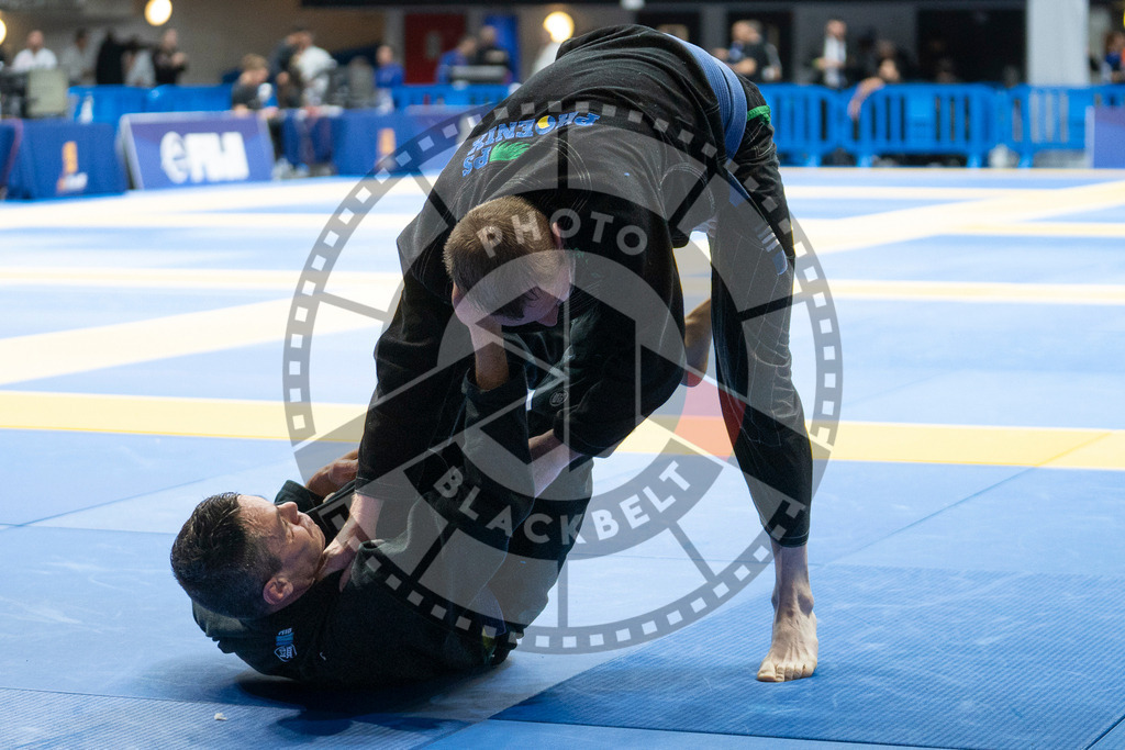 20240122PBB5818 | Fighters compete during the second day of the IBJJF European Championship in Paris, France, on January 22, 2024.