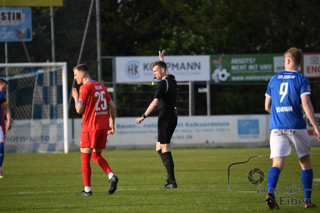 SSV Jeddeloh-SV Drochtersen/Assel | Herren Regionalliga; SSV Jeddeloh (blau)-SV Drochtersen/Assel (rot) am 30.04.2024; in Jeddeloh (53-Acht Arena), Photo: Philip Eiben 2024 - Realisiert mit Pictrs.com