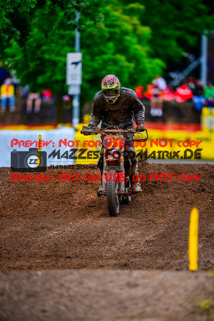 MaZZes_FotoMatrix_240818_6007705_6613 | S2