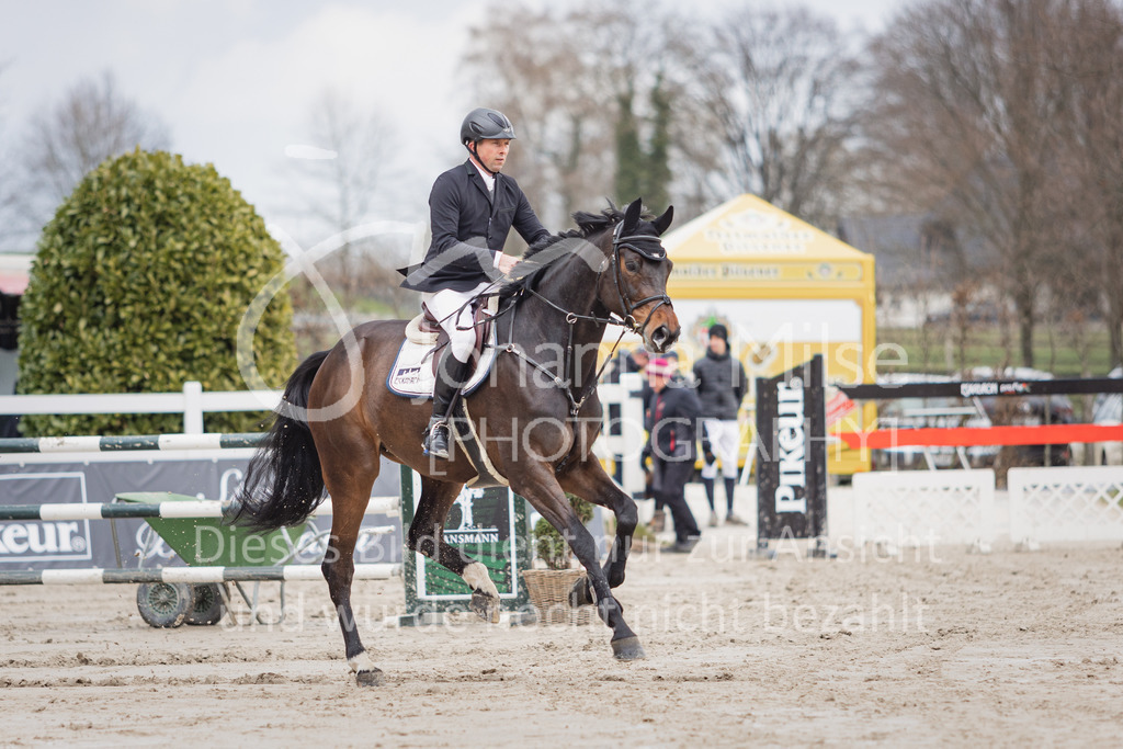 220403_HF-Laar_Punkte-M1-316 | SEASON OPENING 2022
Herford Laar
03.04.2022
Punktespringprüfung Kl.M*