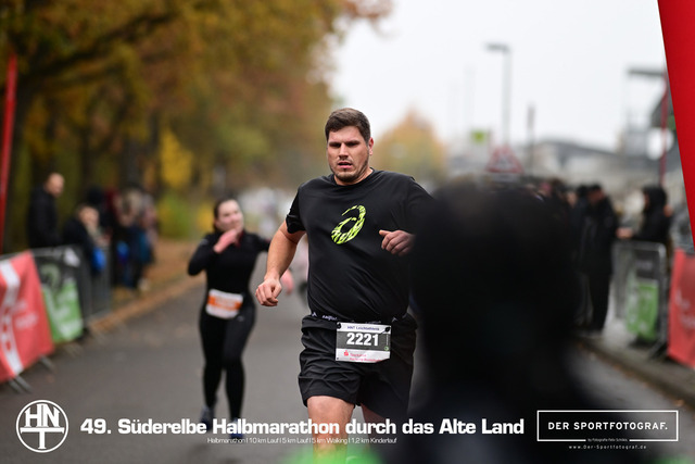 Süderelbe Halbmarathon 2025 I 09.11.2025 I Fotograf_DerSportfotograf.I 00589 | Der Sportfotograf. - Realisiert mit Pictrs.com