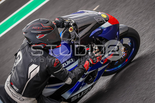 0098-260630MM-021_98 | Deine Full-Service-Agentur für ✔️Videoproduktionen und ✔️Motorsportfotografie Jetzt Angebot anfragen!