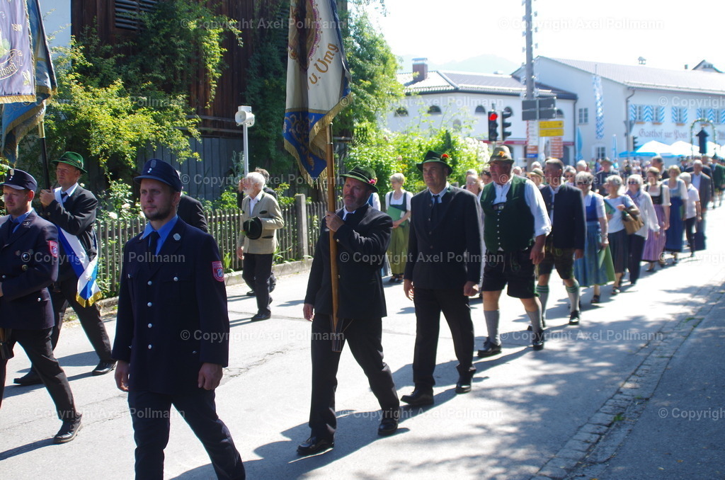 IMGP4058 | fotografiert von Axel PollmannLeonhardi Wallfahrt Benediktbeuern und Murnau, Fronleichnam, Fasching, Landschaft im Loisachtal und Benediktbeuern  - Realisiert mit Pictrs.com