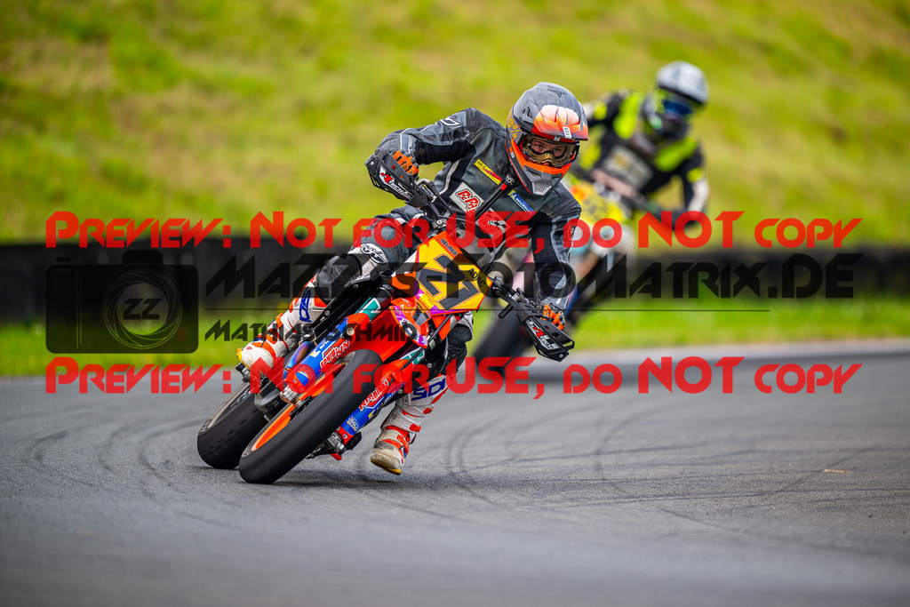 MaZZes_FotoMatrix_240621_6007705_9040 | ROT