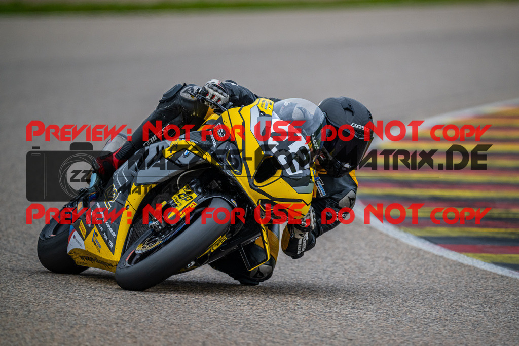 MaZZes_FotoMatrix_240503_6007705_0897 | STK1000