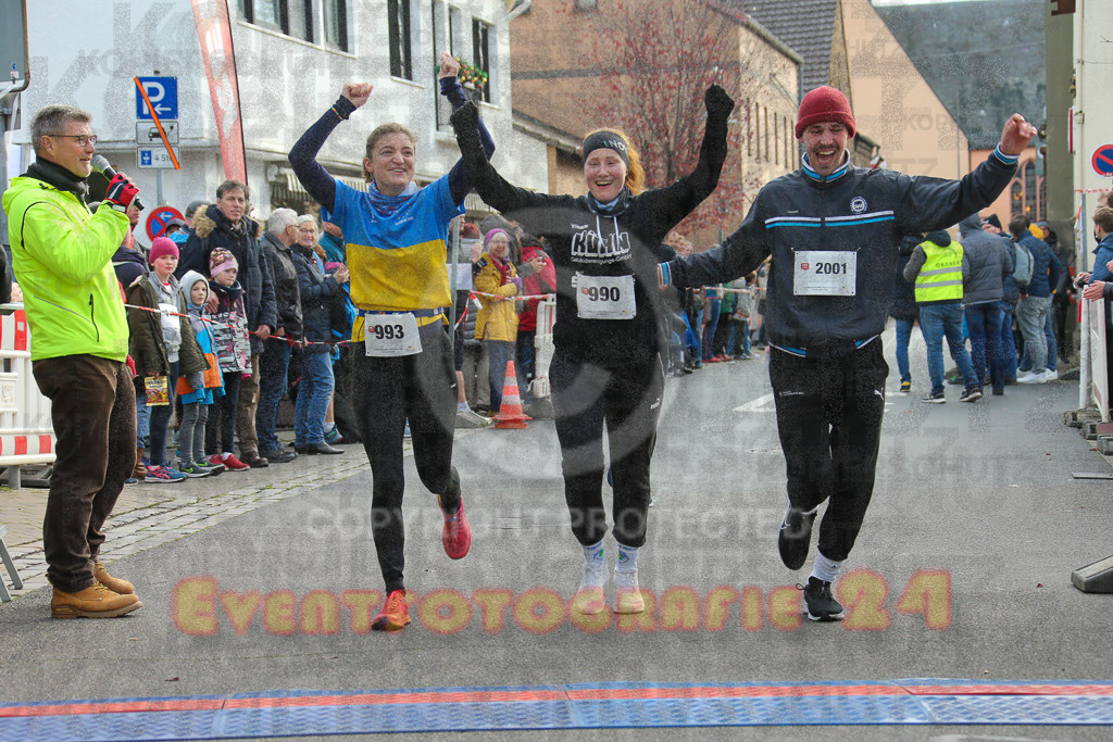 221127_1057_EX1_1346 | Sportfotografie im Rhein-Sieg Kreis, Köln, Bonn, NRW, Rheinland Pfalz, Hessen, etc. Unser Tätigkeitsfeld umfasst den Laufsport vom Volkslauf über den Marathon, Duathlon, Triathon bis zum Ultralauf wie Kölnpfad Ultra oder Schindertrail.