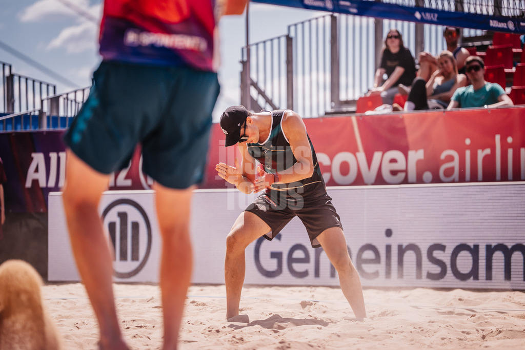 Beachvolleyball | Männer | Allianz German Beach Tour 2025 | Tourstop Düsseldorf | 09.05.2025 | Sven Winter jubelt
