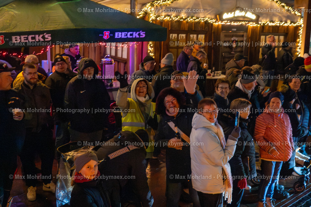 Lichterfahrt-Barsntorf_061225-MM_8380-0022 | Max Mohrland - Photography - Realisiert mit Pictrs.com