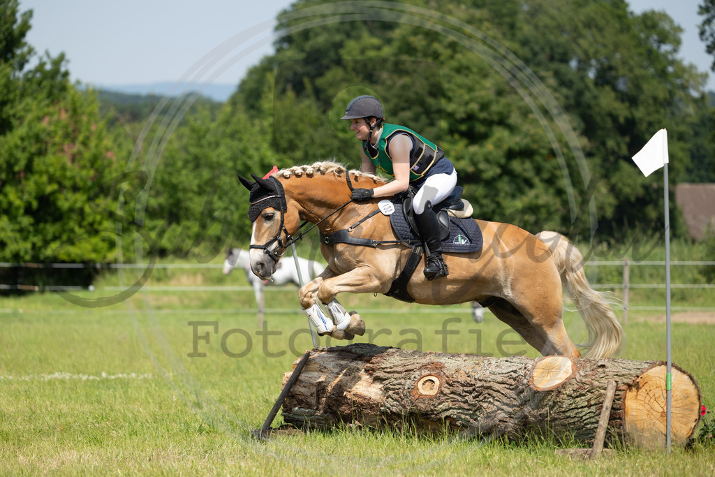 994A1291 | sabrinanicolaifotografie - Realisiert mit Pictrs.com