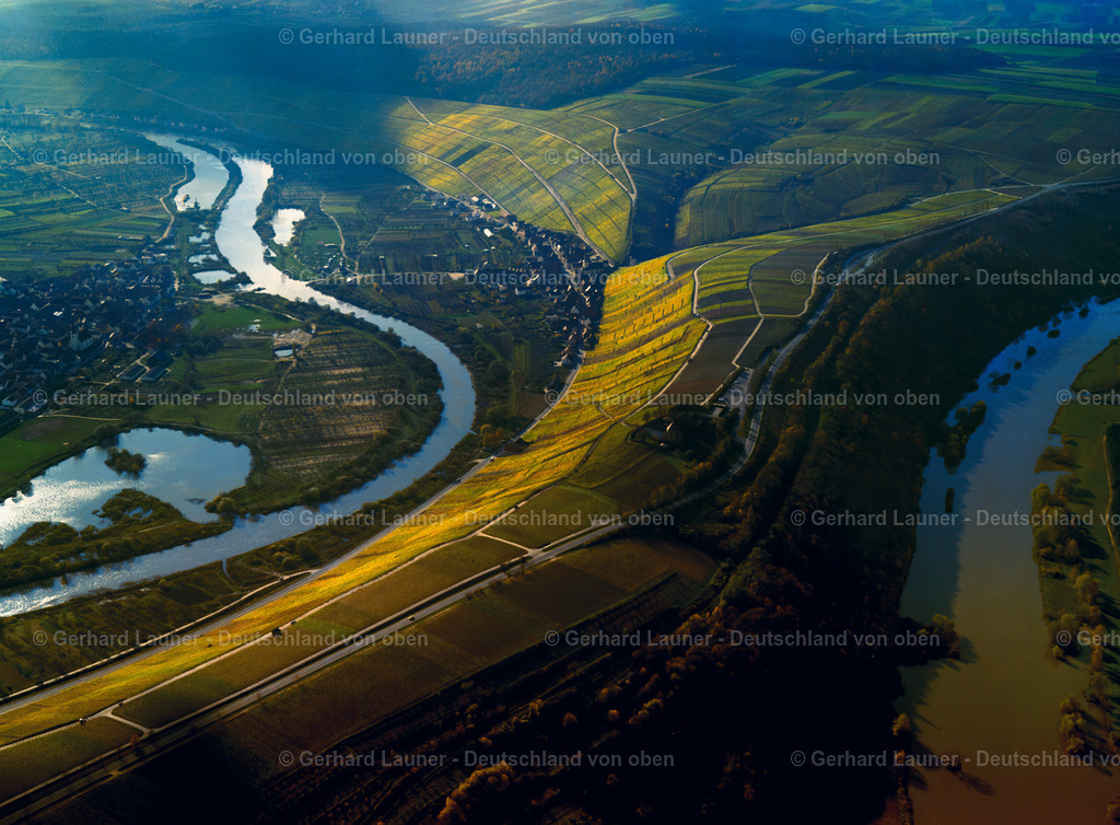 7000484 | Main und Weinberge bei Escherndorf