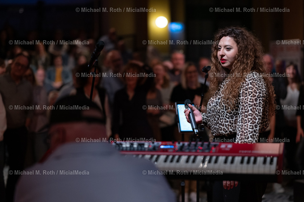 mici-yo-20240405-193542NZ8_0200 | MicialMedia Fotos