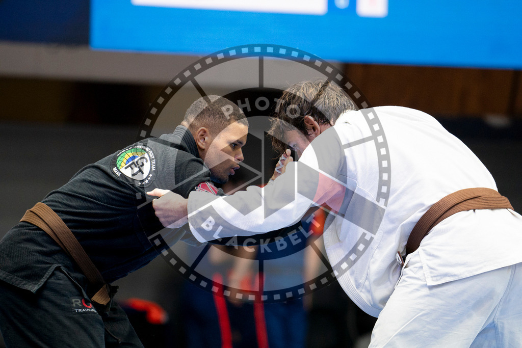 20240124PBB01799 | Fighters compete during the second day of the IBJJF European Championship in Paris, France, on January 24, 2024.