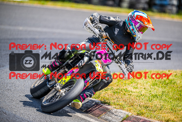 MaZZes_FotoMatrix_220529_8435 | Fotograf Mathias Schmid
Sportfotograf,
Eventfotograf,
Hochzeitsfotograf,
Portraitfotograf